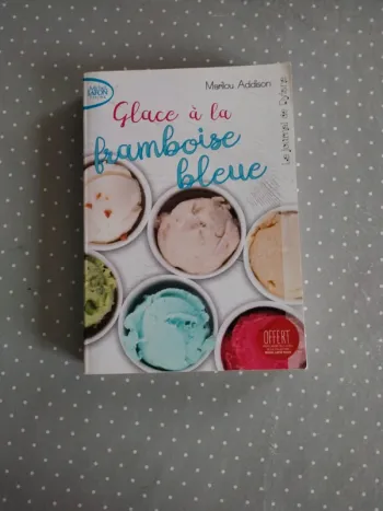 Livre Glace à la framboise bleue