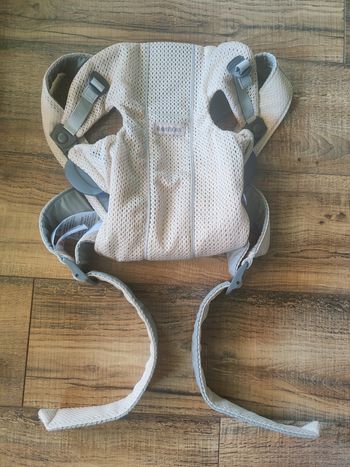 Porte bébé Babybjorn rose nacré mesh