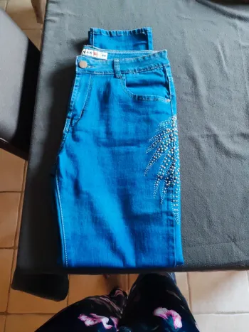 Pantalon taille haute neuf taille 44