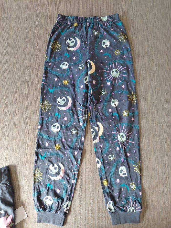 Superbe pyjama L'étrange Noël de Mr Jack De Tim Burton Disney 🩵 - photo numéro 7