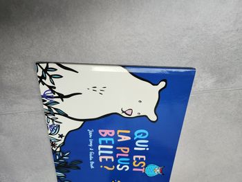 Livre souple enfant : Qui est la plus belle