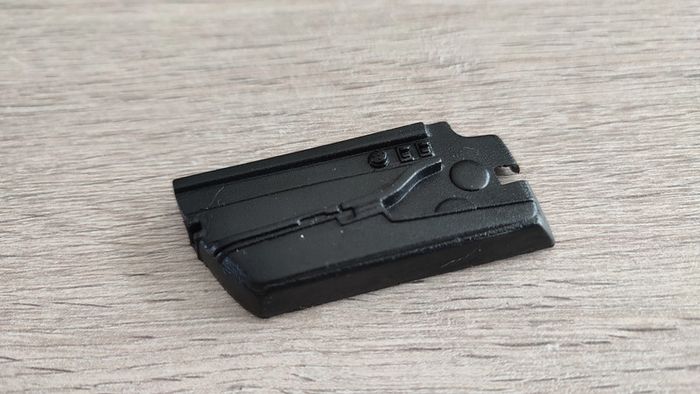 Intérieur porte gauche pièce détachée miniature 1/18 Porsche 911 speedster 1989 Maisto #B44