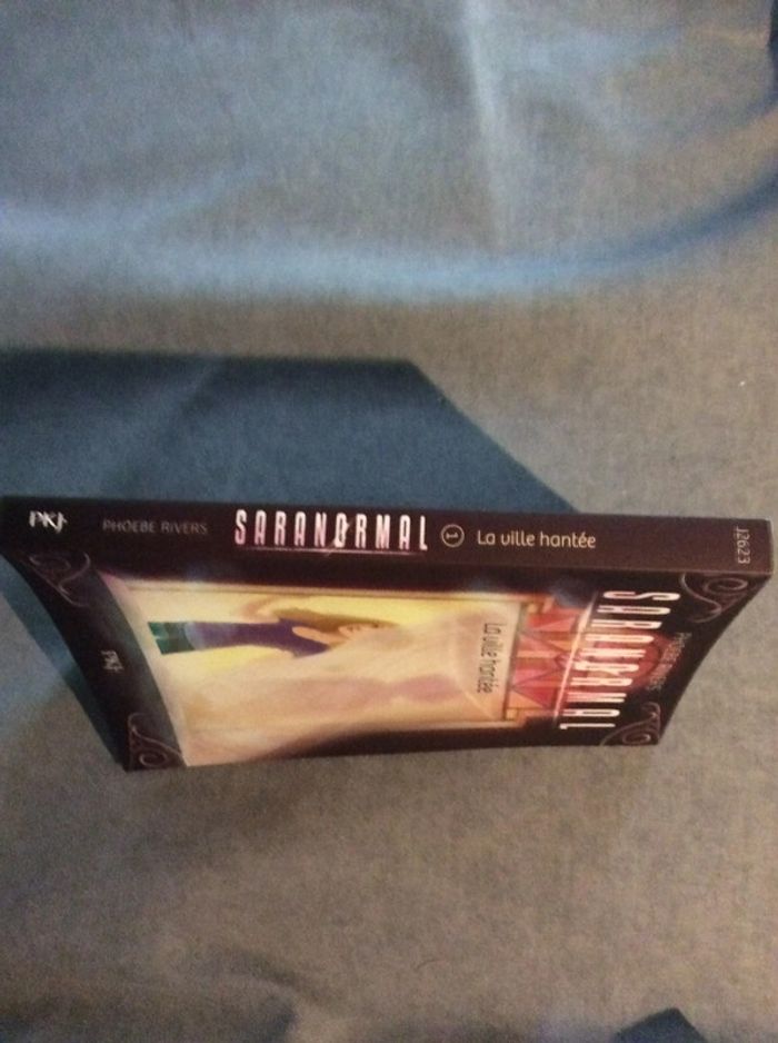 #la ville hantée Saranormal Phoebe Rivers. E - photo numéro 4