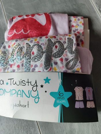 Lot 2 pyjashorts en 6 ans