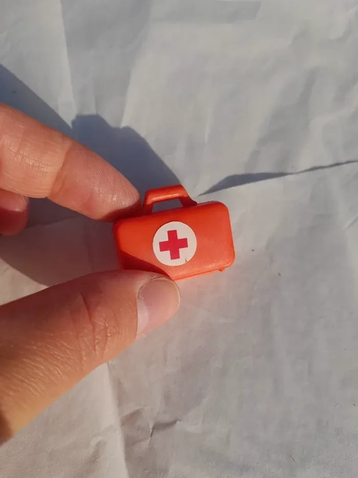 Malette de secours playmobil - photo numéro 2