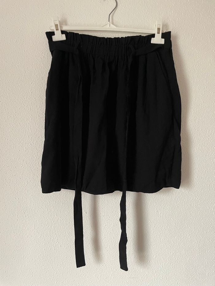 mini jupe noire femme - photo numéro 3