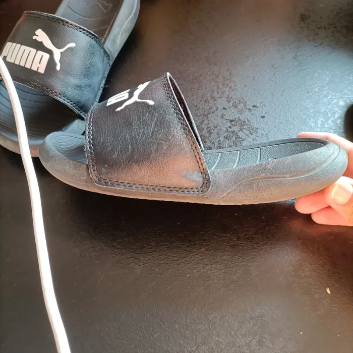 Claquettes Puma taille 31 - photo numéro 6