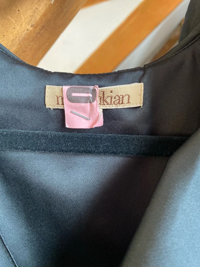 Robe cérémonie satinée noir et dorée XS - photo numéro 3