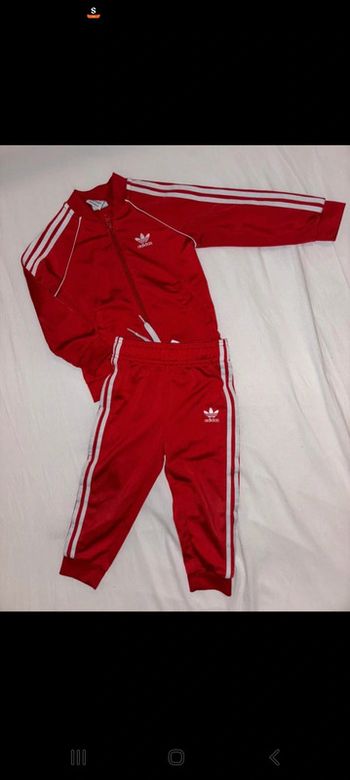Ensmeble adidas rouge