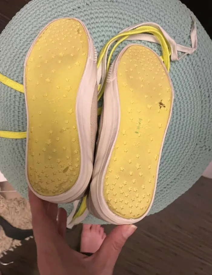 Baskets montantes beiges effet python et lacets fluo - Taille 36 - - photo numéro 3