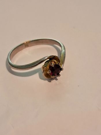 Fine bague tourbillon