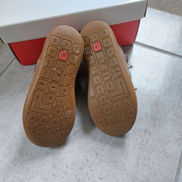 Chaussures shoopom marron et rouge garçon pointure 26 - photo numéro 4