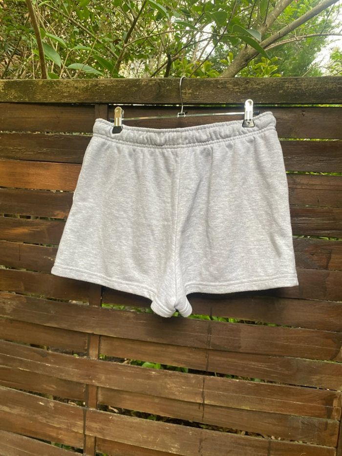 Short sportswear - photo numéro 3