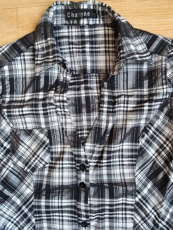 Chemise à carreaux noir/blanc T. 36/38 - photo numéro 4
