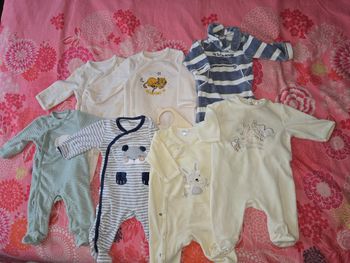 Lot pyjamas