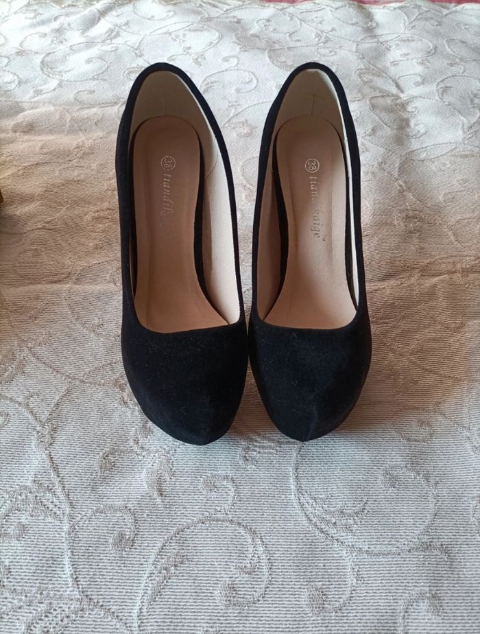 Talons noir - photo numéro 3