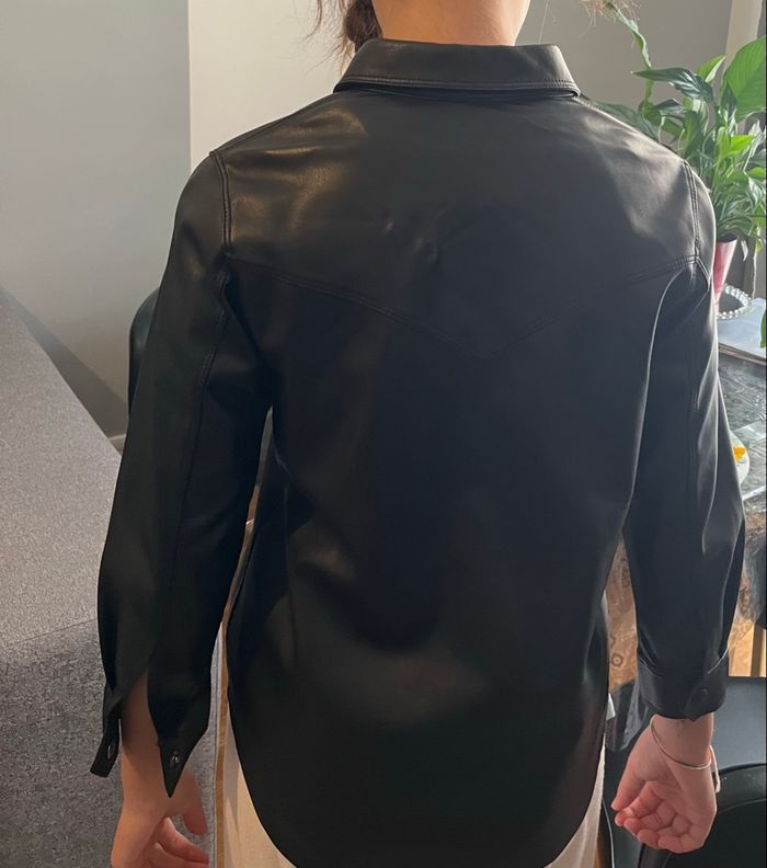 Chemise simili cuir Zara 9 ans - photo numéro 6