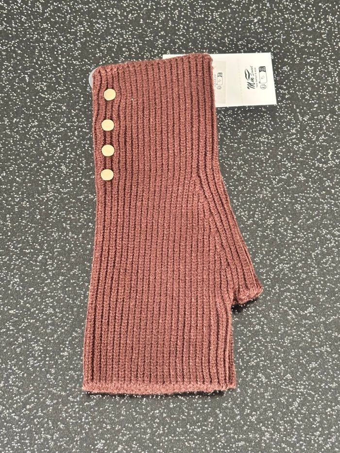 Mitaines marrons neuves - photo numéro 2