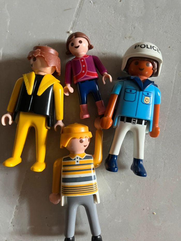Playmobil lot n 1      Figurines - photo numéro 4