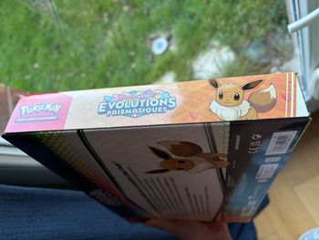 Coffret Pokémon pochette évolution prismatique ev8.5