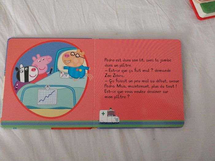 Collection peppa pig: Livre Peppa va à l'hôpital - photo numéro 3