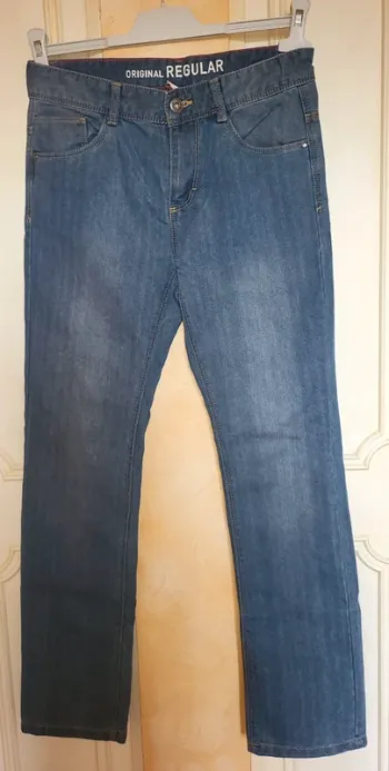Jeans tape à l'oeil