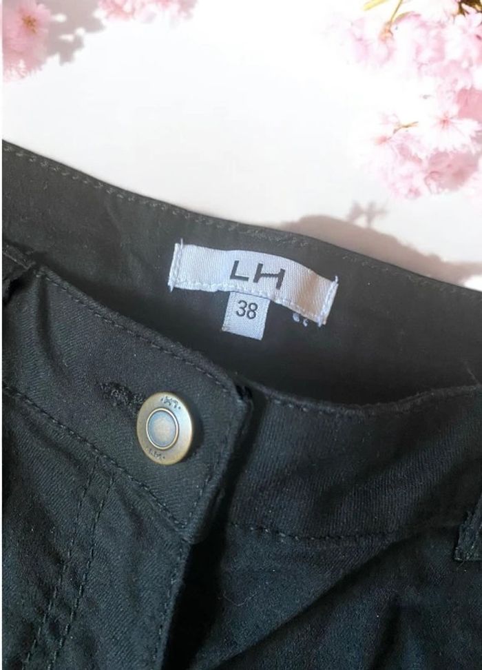🎀Short en jeans noir,femme taille 38,La halle🎀 - photo numéro 3