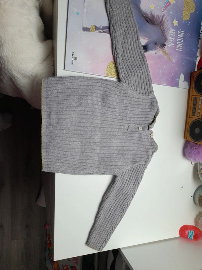 Pull gris 12 mois - photo numéro 5