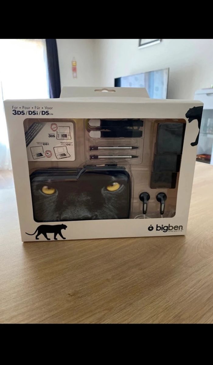 Coffret accessoires pour Nintendo 3 DS neuf