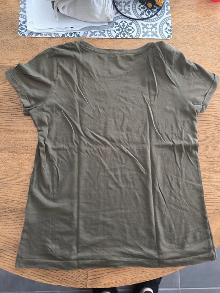 T.shirt kaki. Only. Taille XS - photo numéro 4
