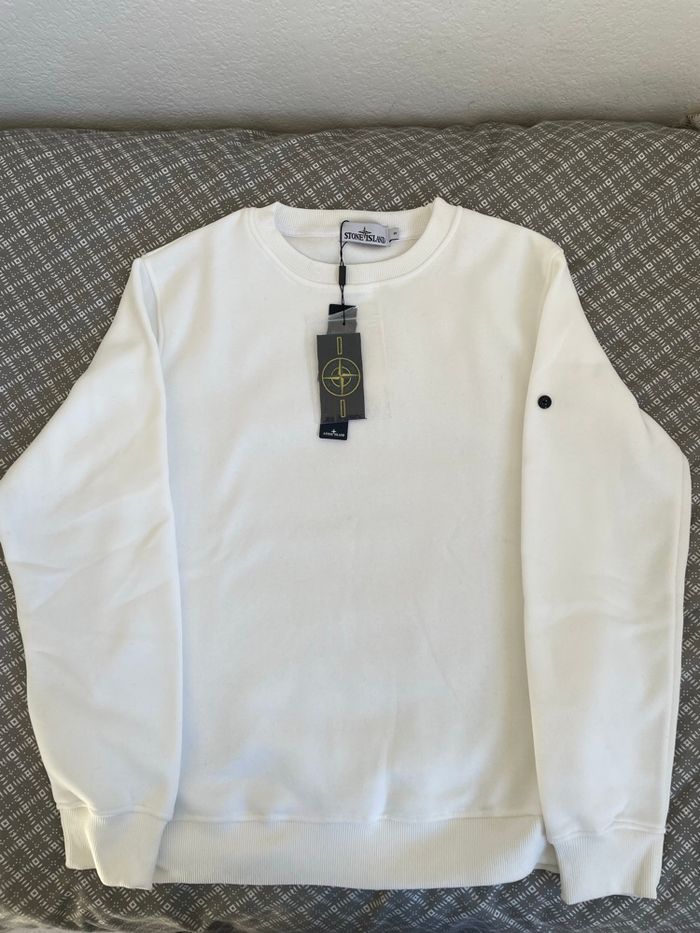 Pull stone island blanc - photo numéro 5