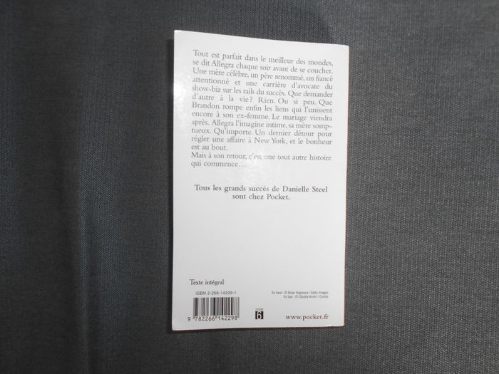 Livre: Le mariage (Danielle Steel) - photo numéro 2