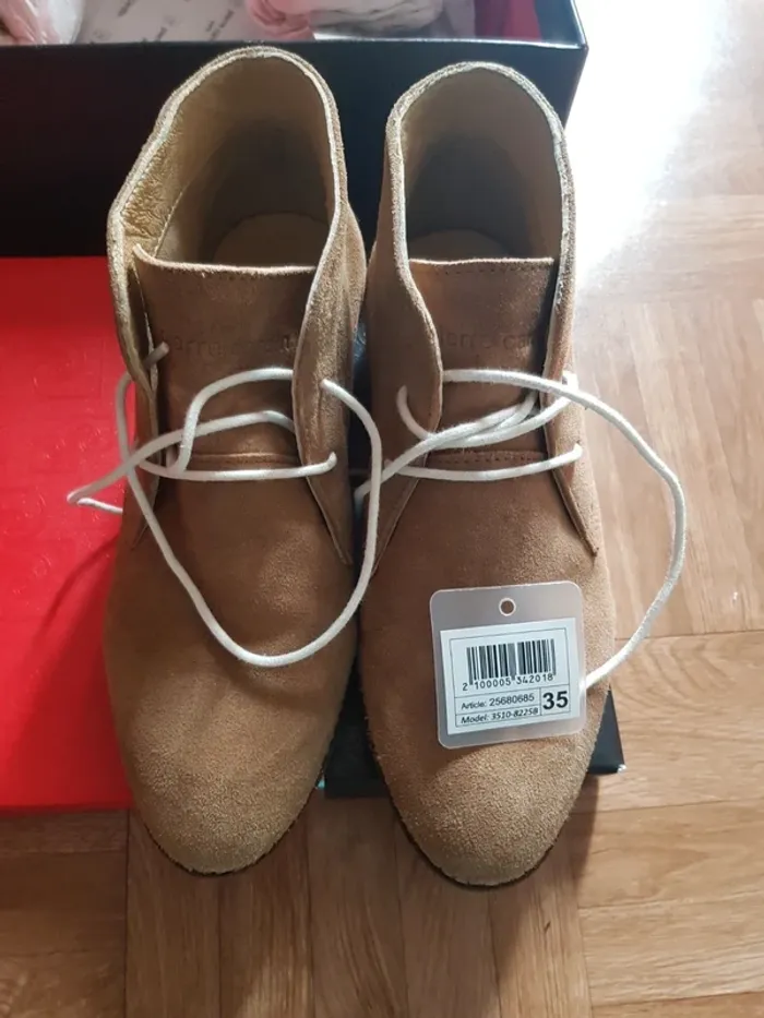 Bottines Pierre Cardin portées 1 fois 35