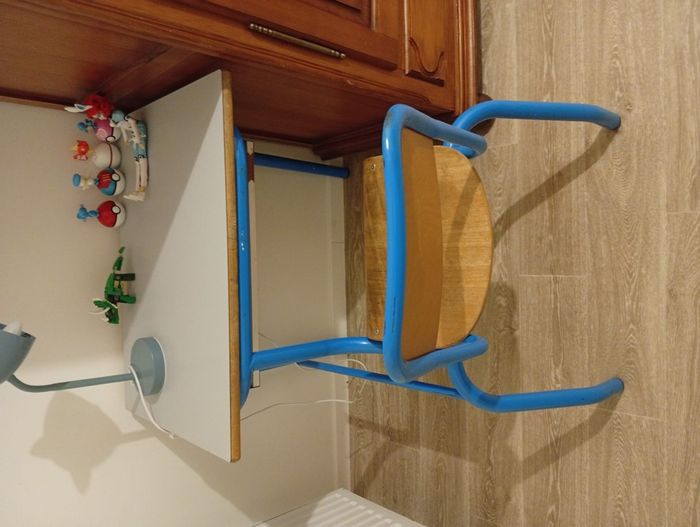 Bureau vintage enfant