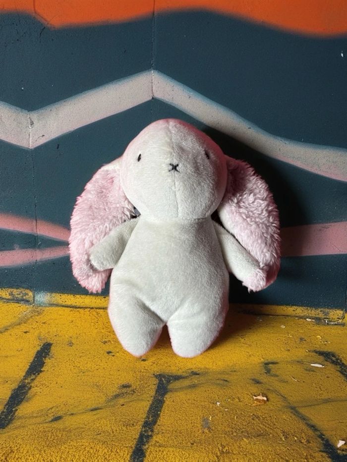 Peluche lapin mignon - photo numéro 2
