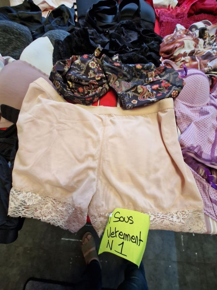 Lot sous vêtements - photo numéro 5