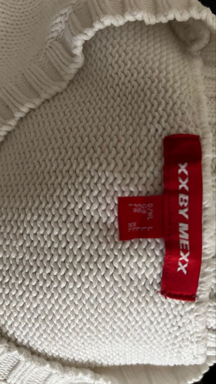 Pull MEXX Taille 38 - photo numéro 3