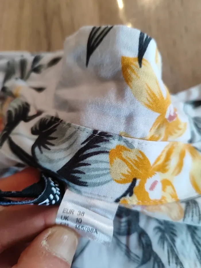 Tunique H&M Blanc, Taille M, Motifs Tropicaux - photo numéro 6