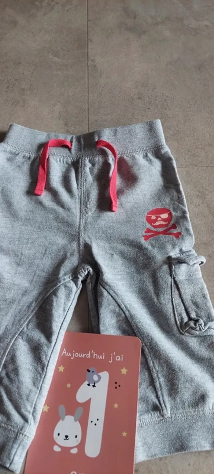 Pantalon pommettes 12 mois - photo numéro 2