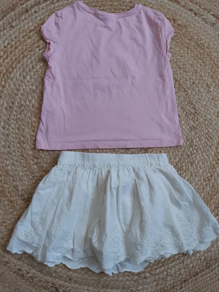 Tenue tee-shirt et jupe 86 cm - photo numéro 5