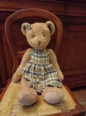 Peluche ours habillé fille 60 cm