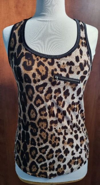 Débardeur motifs léopard avec broderie au dos