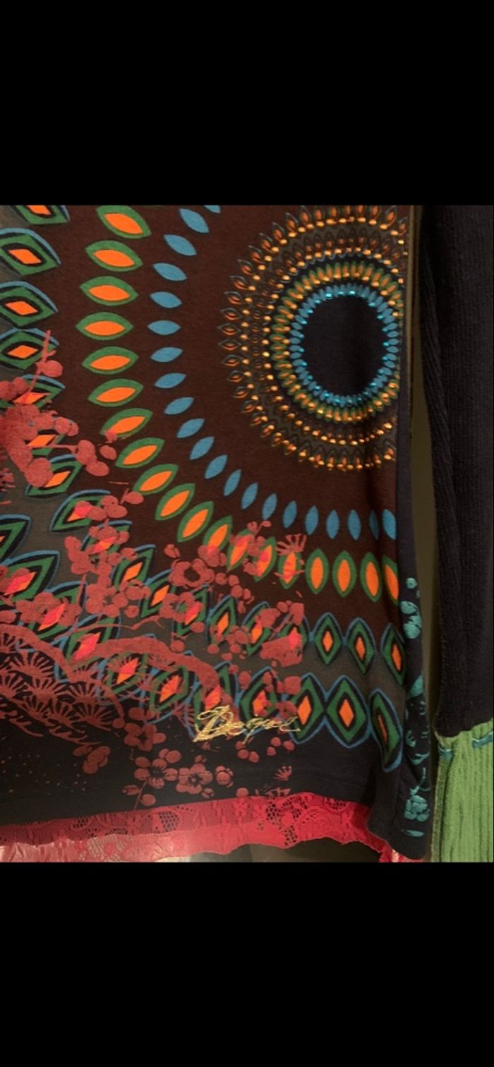 Pull fin marque desigual taille 36/38 Cole en V