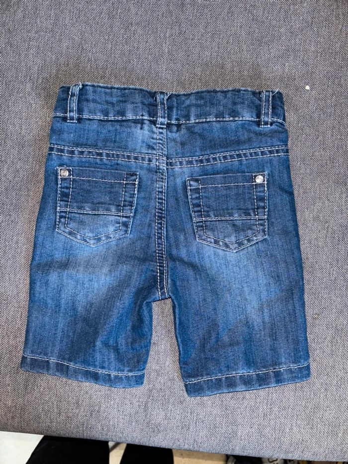 Short 6 mois - photo numéro 2