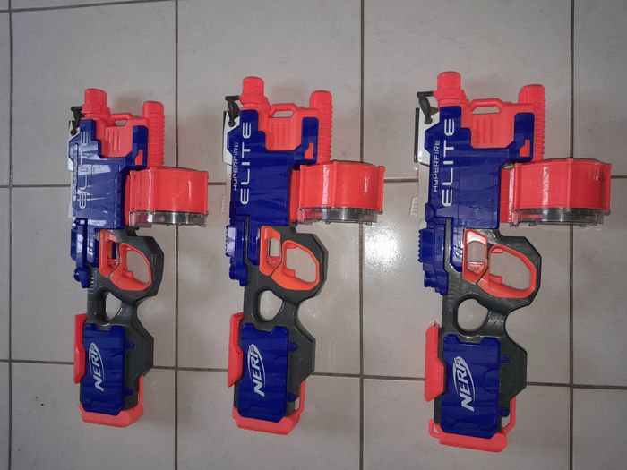 Pistolet nerf elite hyperfire l'unité