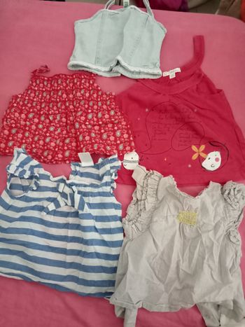 Lot 5 hauts fille 12 mois