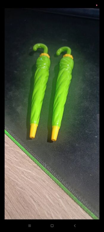Bic parapluie vert