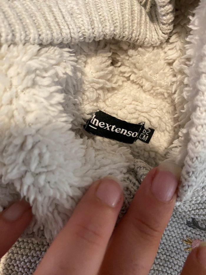 Gilet avec capuche gris et blanc - photo numéro 2