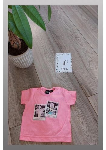 Tee shirt Disney naissance 50 cm 0 mois