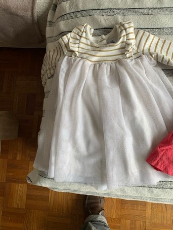 Lot de 3 robes 6 mois 9 mois et 18 mois 